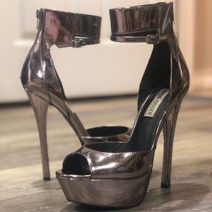 Steve Madden Metallic Gunmetal Platform Heels